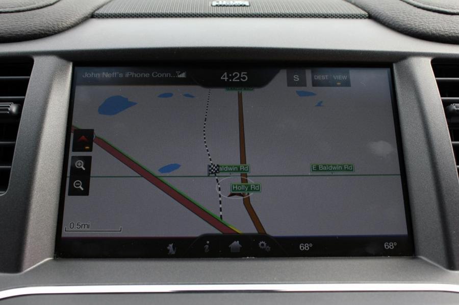  Lincoln MKS EcoBoost 2013 года  (фото 18 из 42)